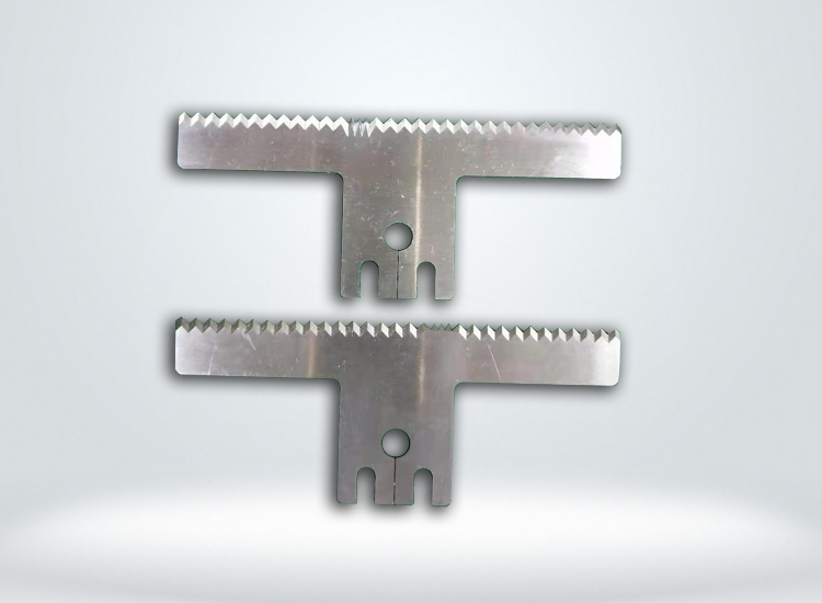 鋸(ju)齒刀片