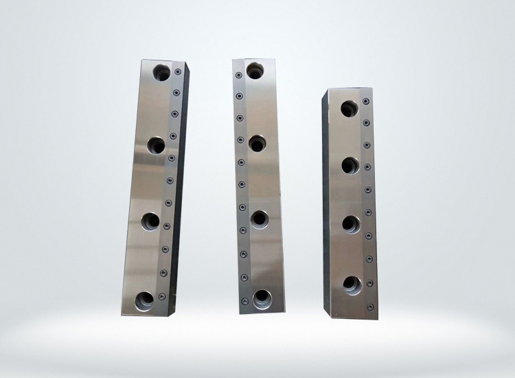 剪闆(pǎn)機刀片(pian)