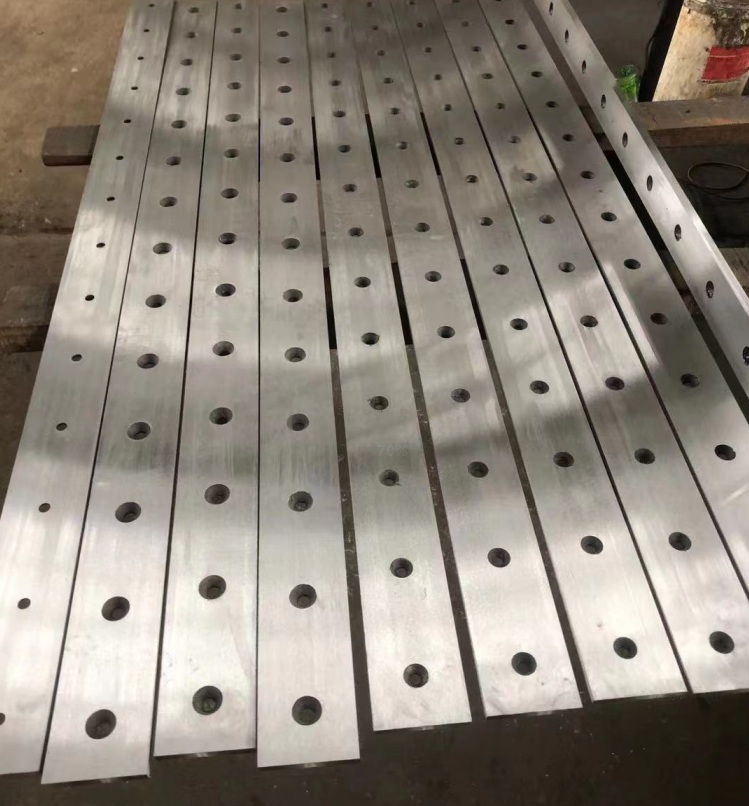 剪闆(pan)機刀片(piàn)